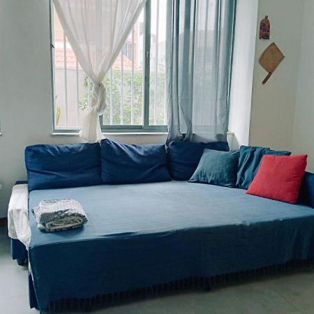 Negusta Arte E Atividades Hostel Πράγια Εξωτερικό φωτογραφία