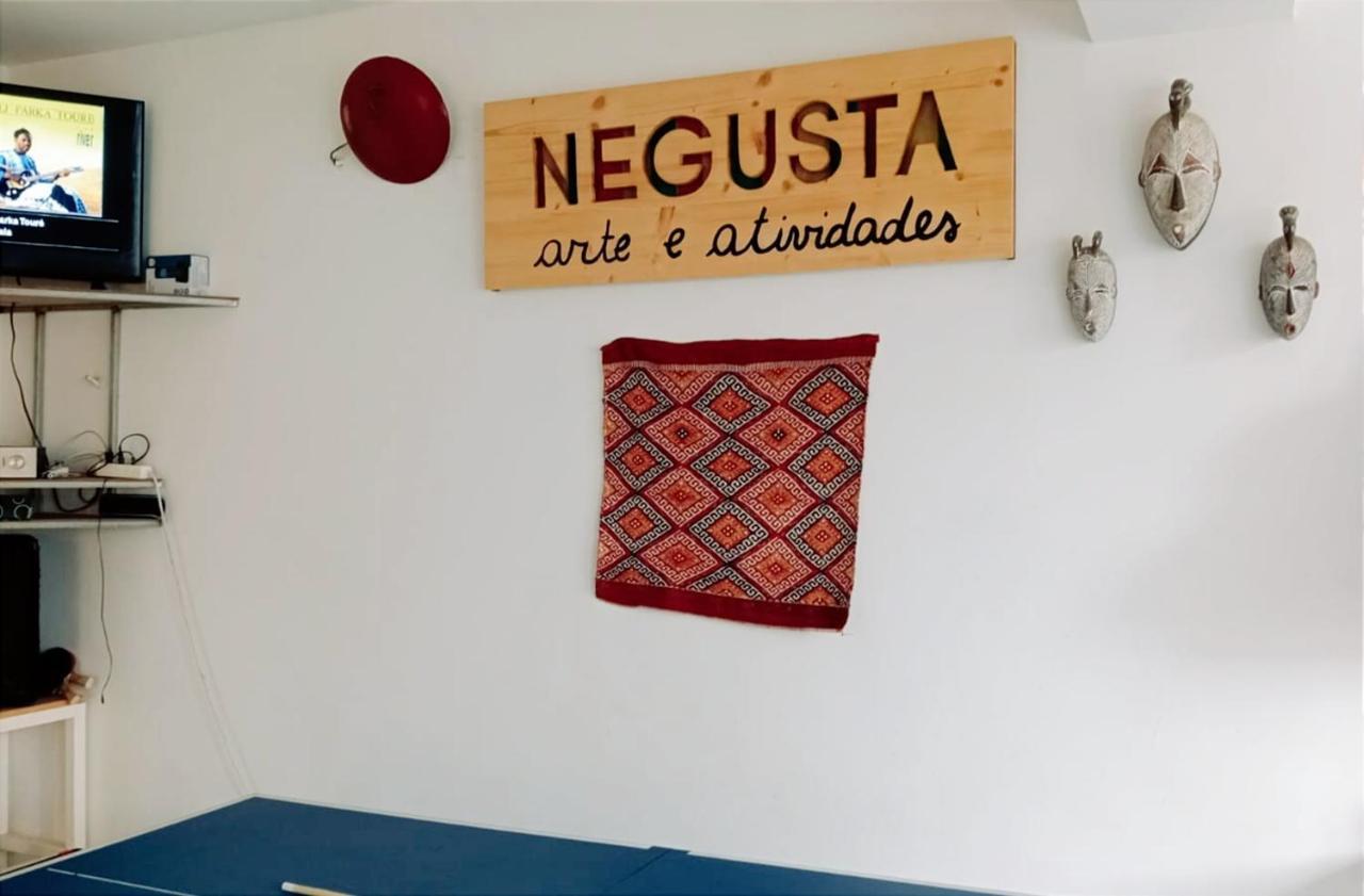 Negusta Arte E Atividades Hostel Πράγια Εξωτερικό φωτογραφία